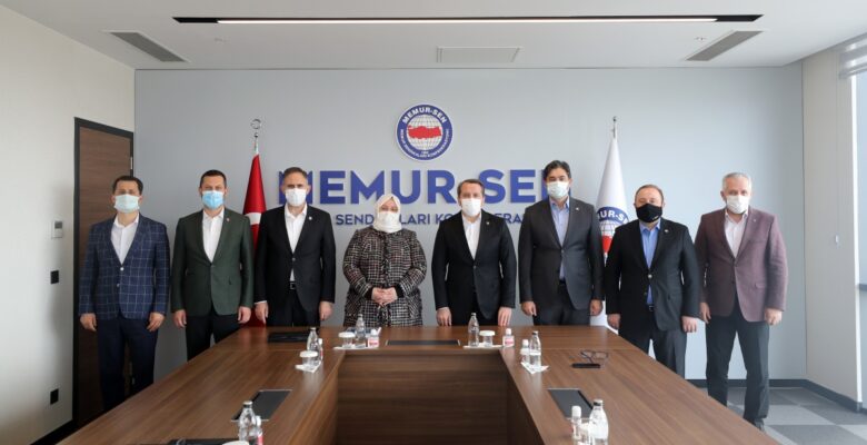 Aile, Çalışma ve Sosyal Hizmetler Bakanı Zehra Zümrüt Selçuk, Memur-Sen Genel Merkezimizi Ziyaret Etti Aile, Çalışma ve Sosyal Hizmetler Bakanı Zehra Zümrüt Selçuk, Memur-Sen Genel Merkezimizi Ziyaret Etti